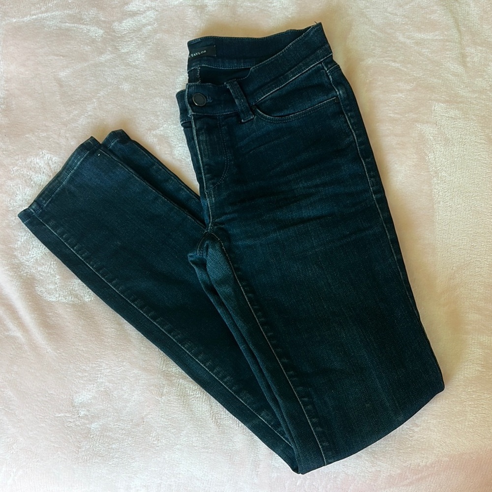 Ann Taylor The Skinny‎ Modern Fit Dark Blue Jeans